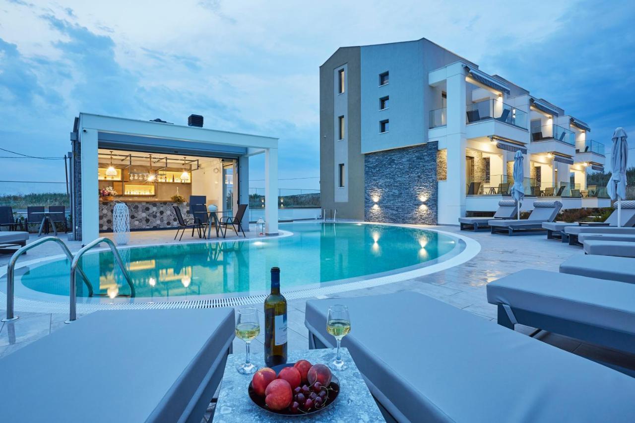 Greystone Suites Paralia Dionysiou Dış mekan fotoğraf