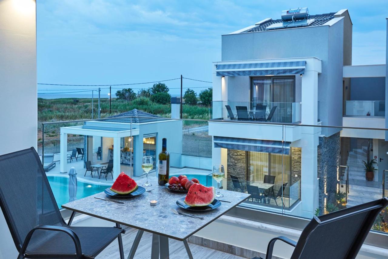 Greystone Suites Paralia Dionysiou Dış mekan fotoğraf